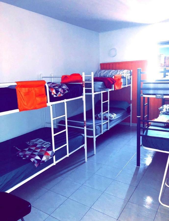 Larios Cool Hostel Málaga Eksteriør bilde